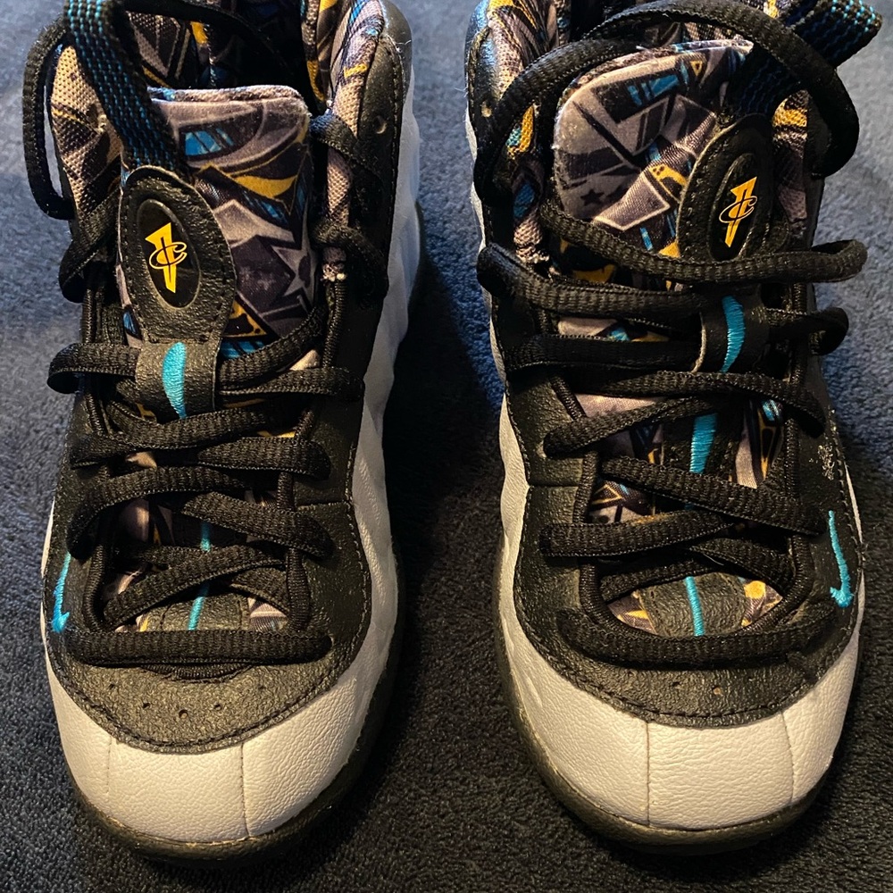 Nike Little Posite Graffiti size 11c